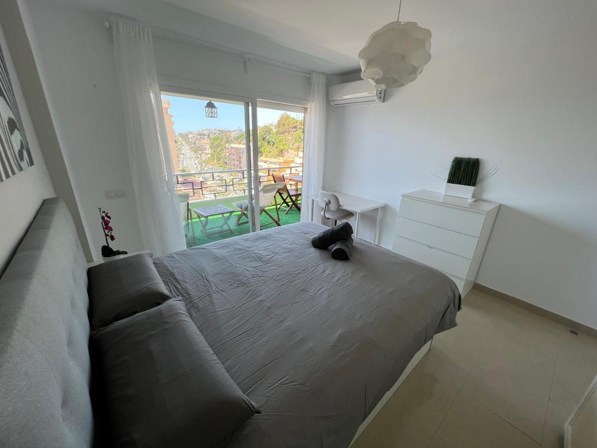 Apartamento Carihuela Торемолинос Екстериор снимка