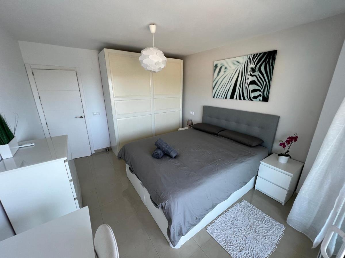Apartamento Carihuela Торемолинос Екстериор снимка
