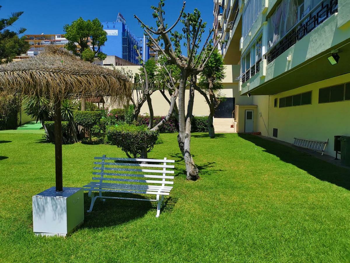 Apartamento Carihuela Торемолинос Екстериор снимка